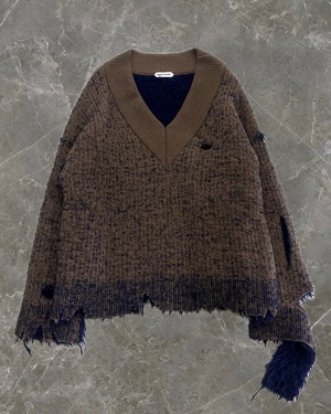 "NAMACHEKO" v neck damage over size knit