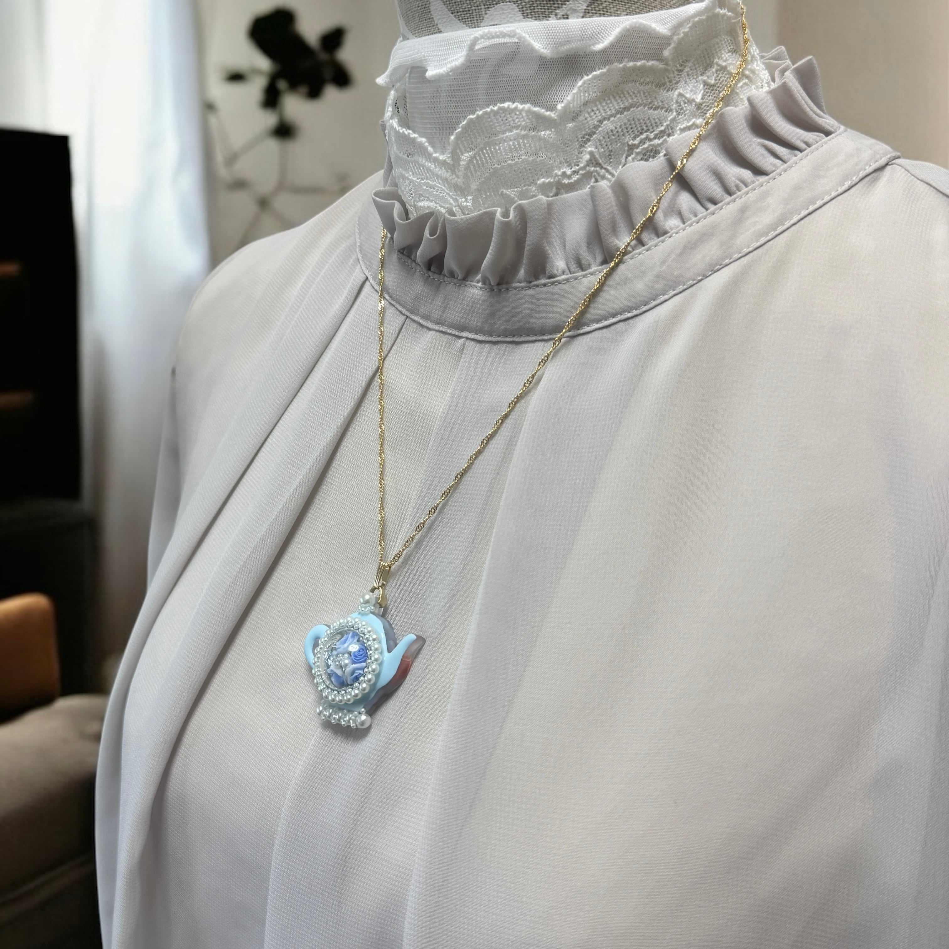 ブーケポットオルゴナイト／ブルーレースカルセドニー／オルゴナイト