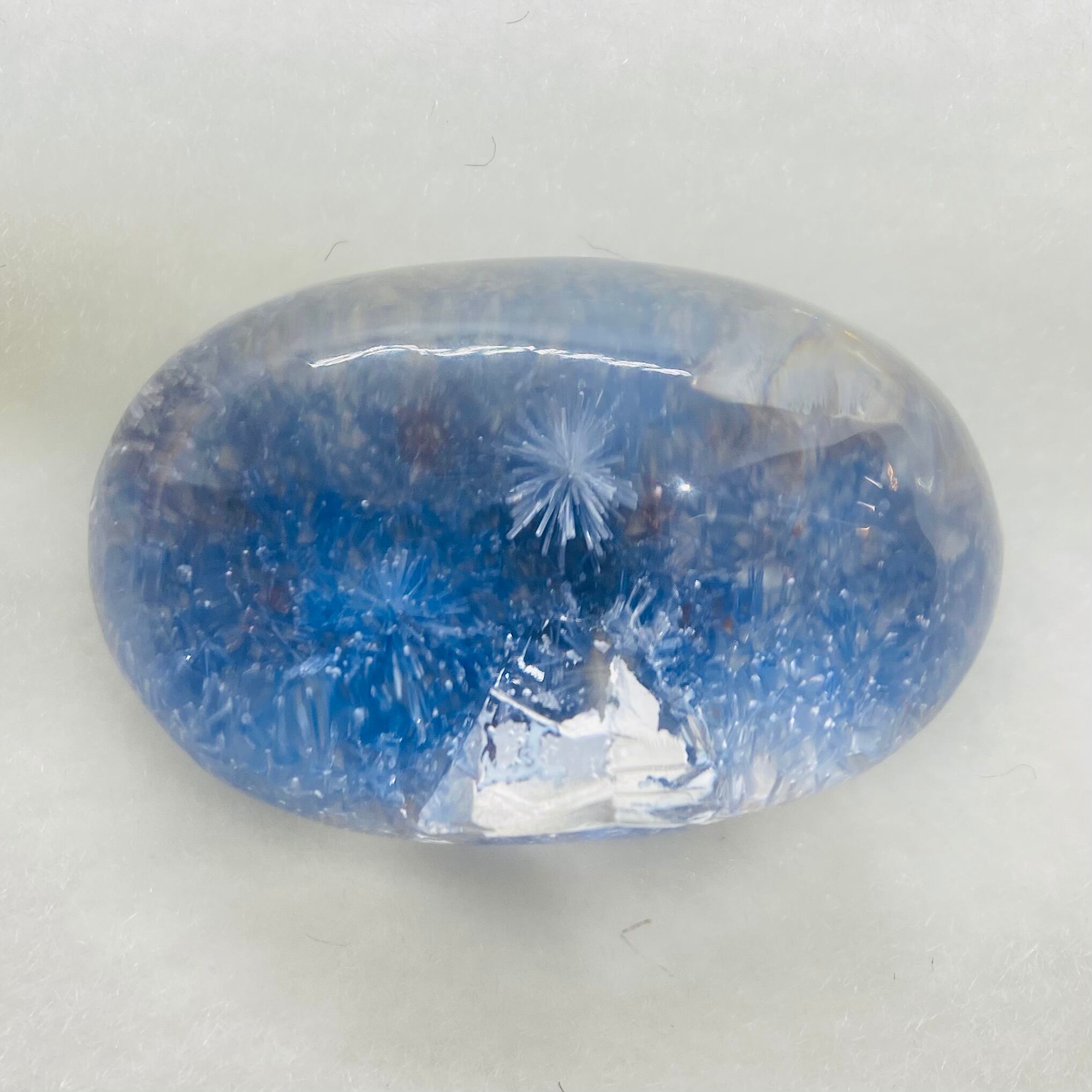 一番星の輝くデュモルチェライトインクオーツ