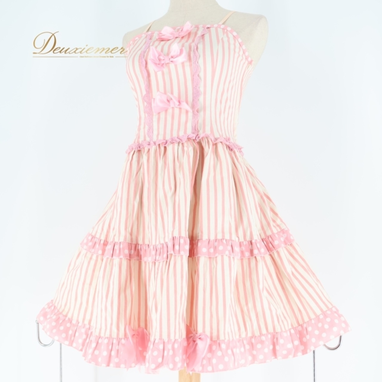 ロリィタ まとめ売り 2点セット BODY LINE ボディライン ジャンスカ ワンピース ロリータ 編み上げ リボン フリル ストライプ 王道 ピンク 水色 フリーサイズ コスプレ 撮影 かわいい ピンク系 ブルー系 ロリータ服 セット販売 ファッション ストライプ柄 リボン付き コスプレ衣装 ロリィタスタイル 可愛いデザイン おしゃれ お揃い