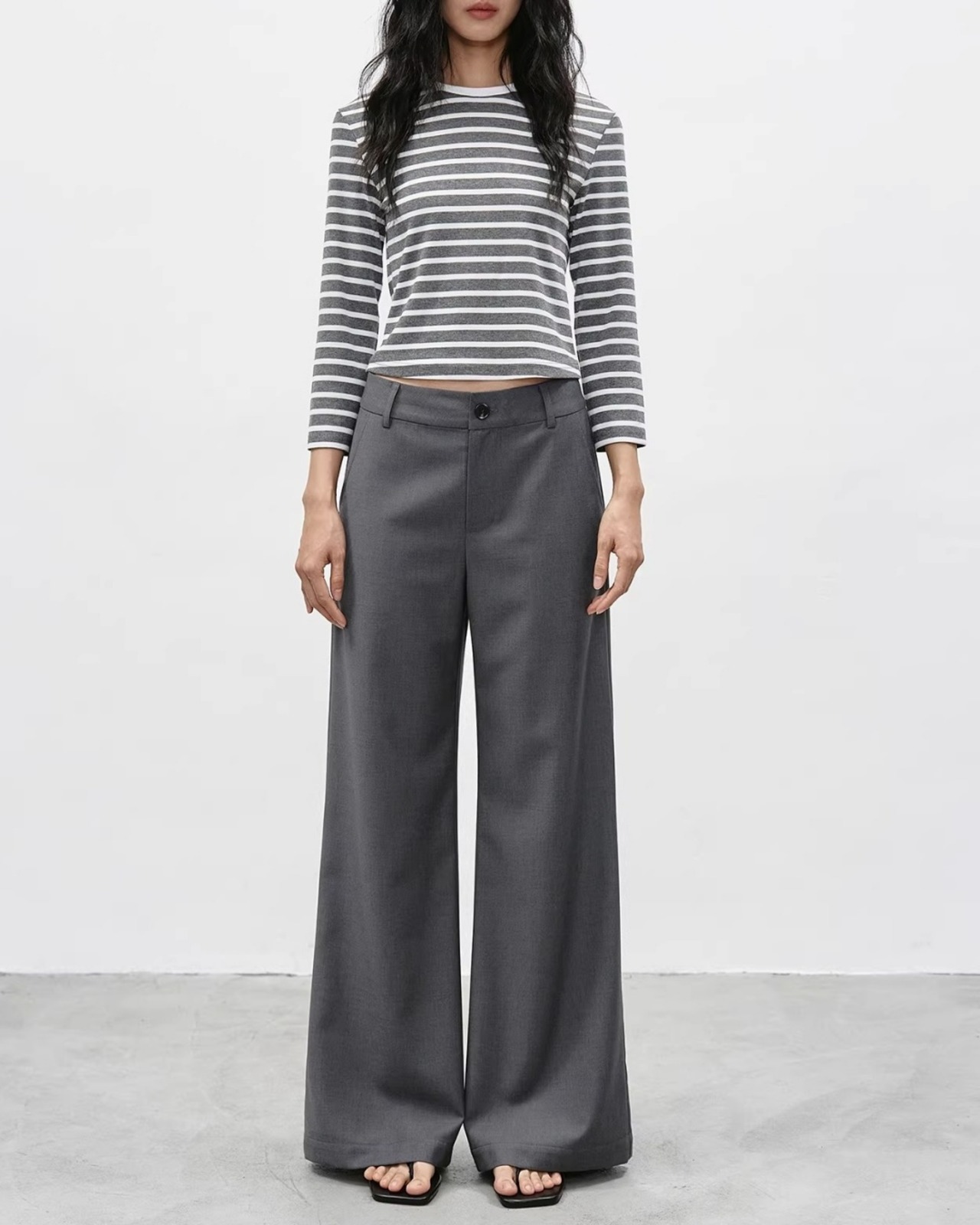 Cropped long sleeve border T-Shirt L0069