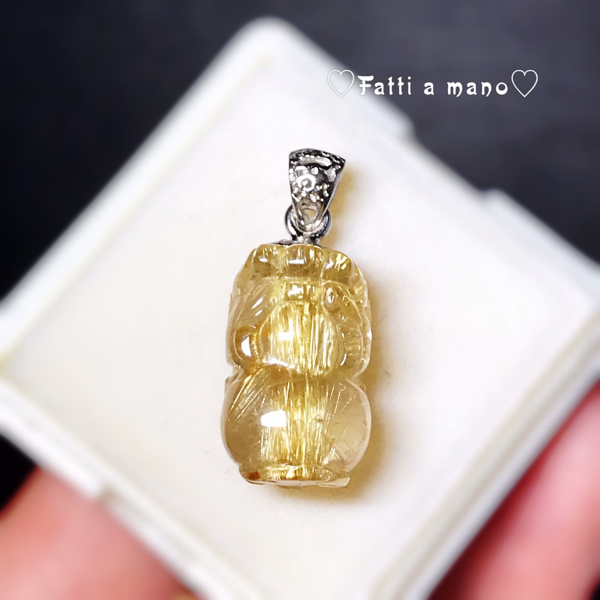 可愛い キラキラトップグレード ゴールドタイチンルチル 貔貅さん