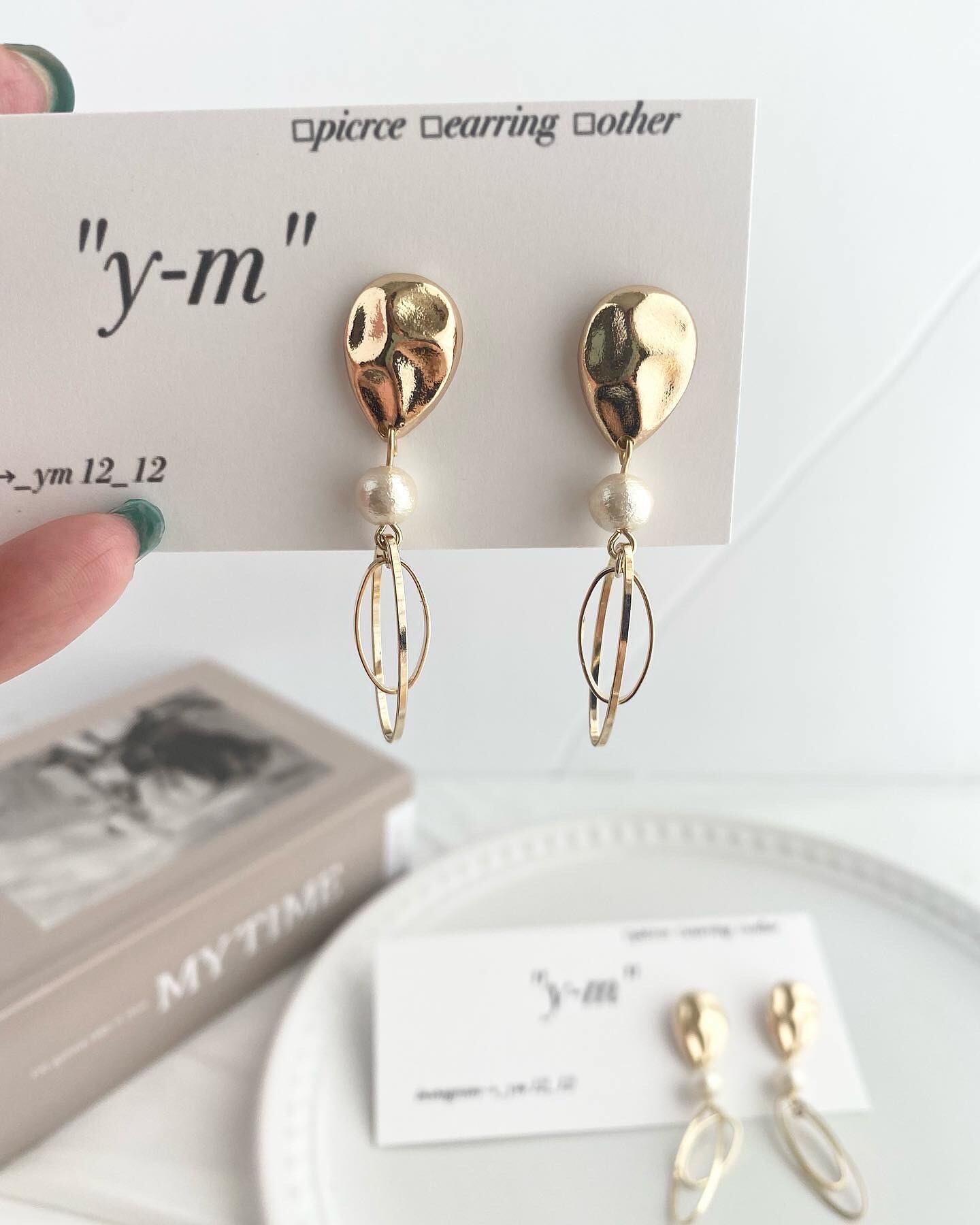 『5069』ハンドメイドピアス 2cf4925cd5e2718df25c7364608551