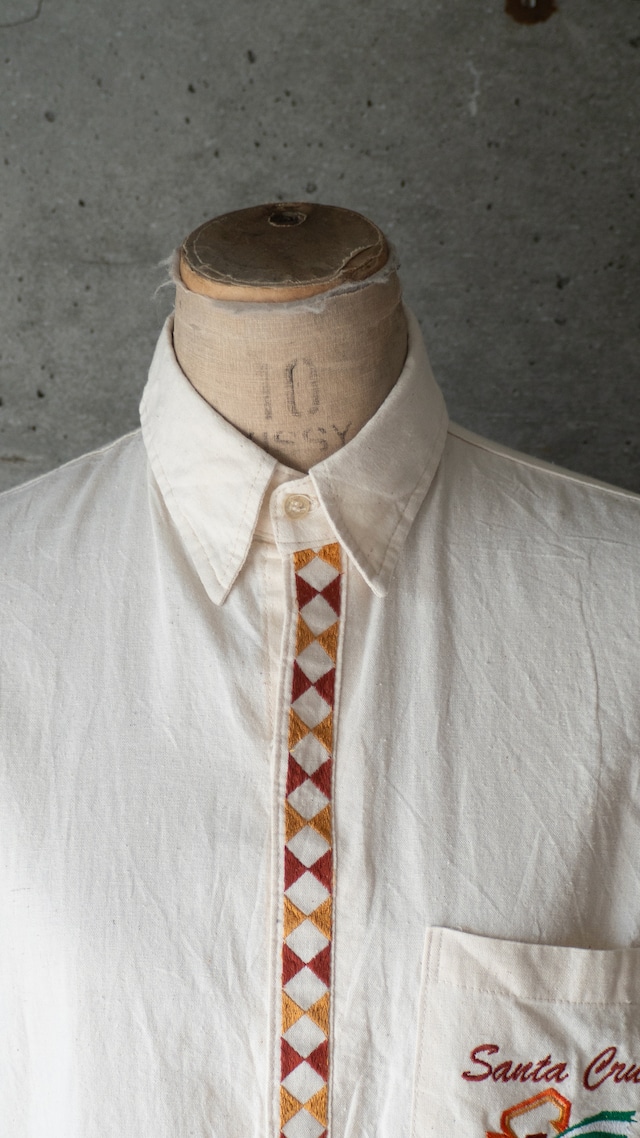 "Sirari Creaciones" used Embroidery shirt