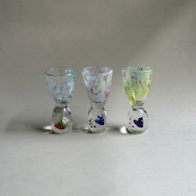 土井朋子   いちごグラス  鳥かごグラス