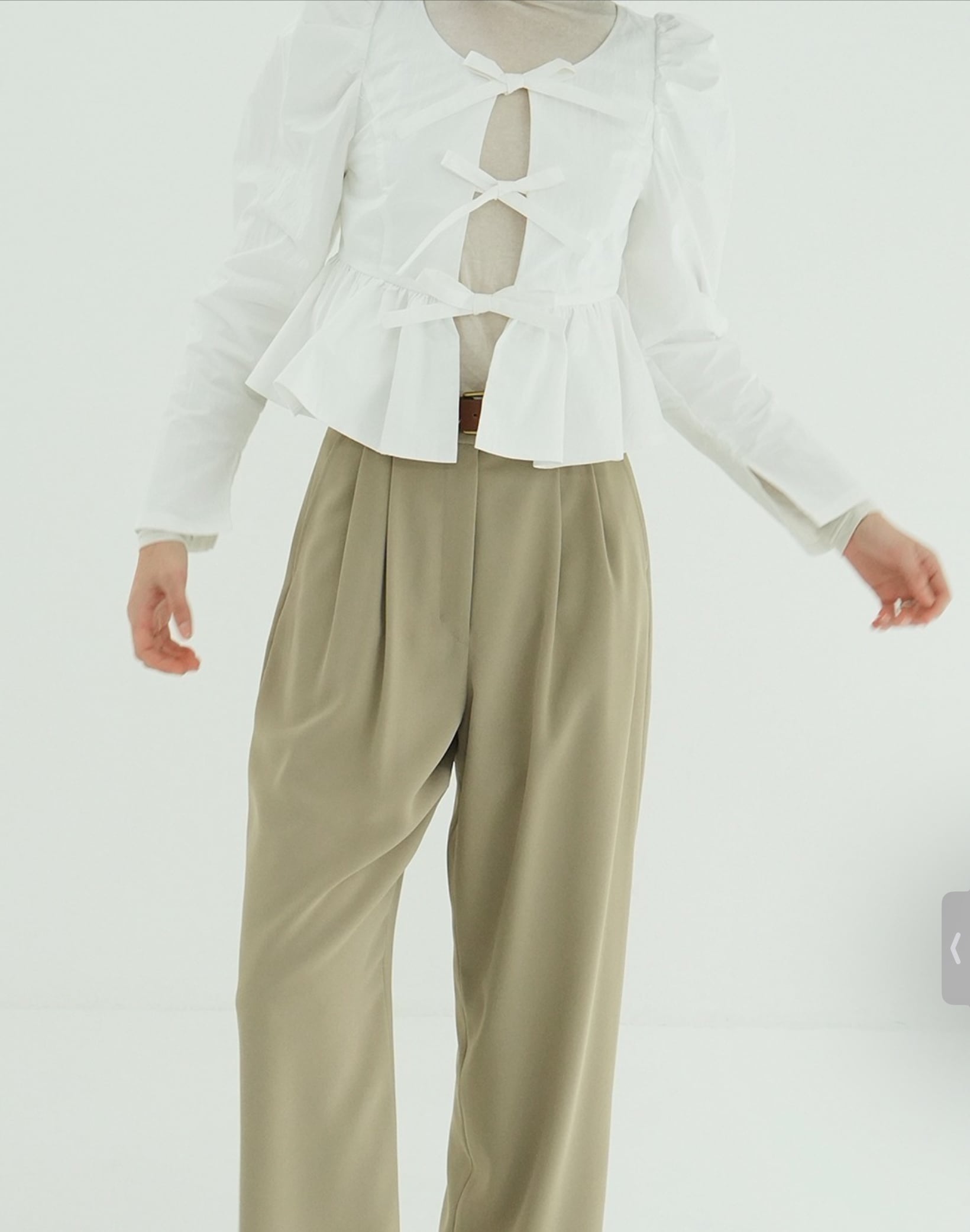 CLANE | FLICKA ASHIYA