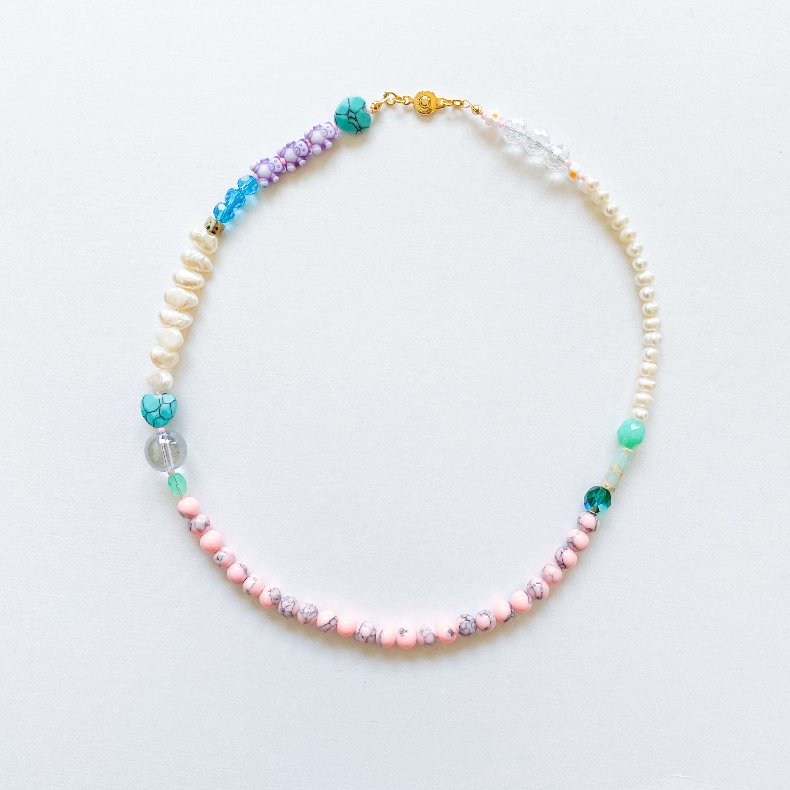 淡水パールとビーズのネックレス