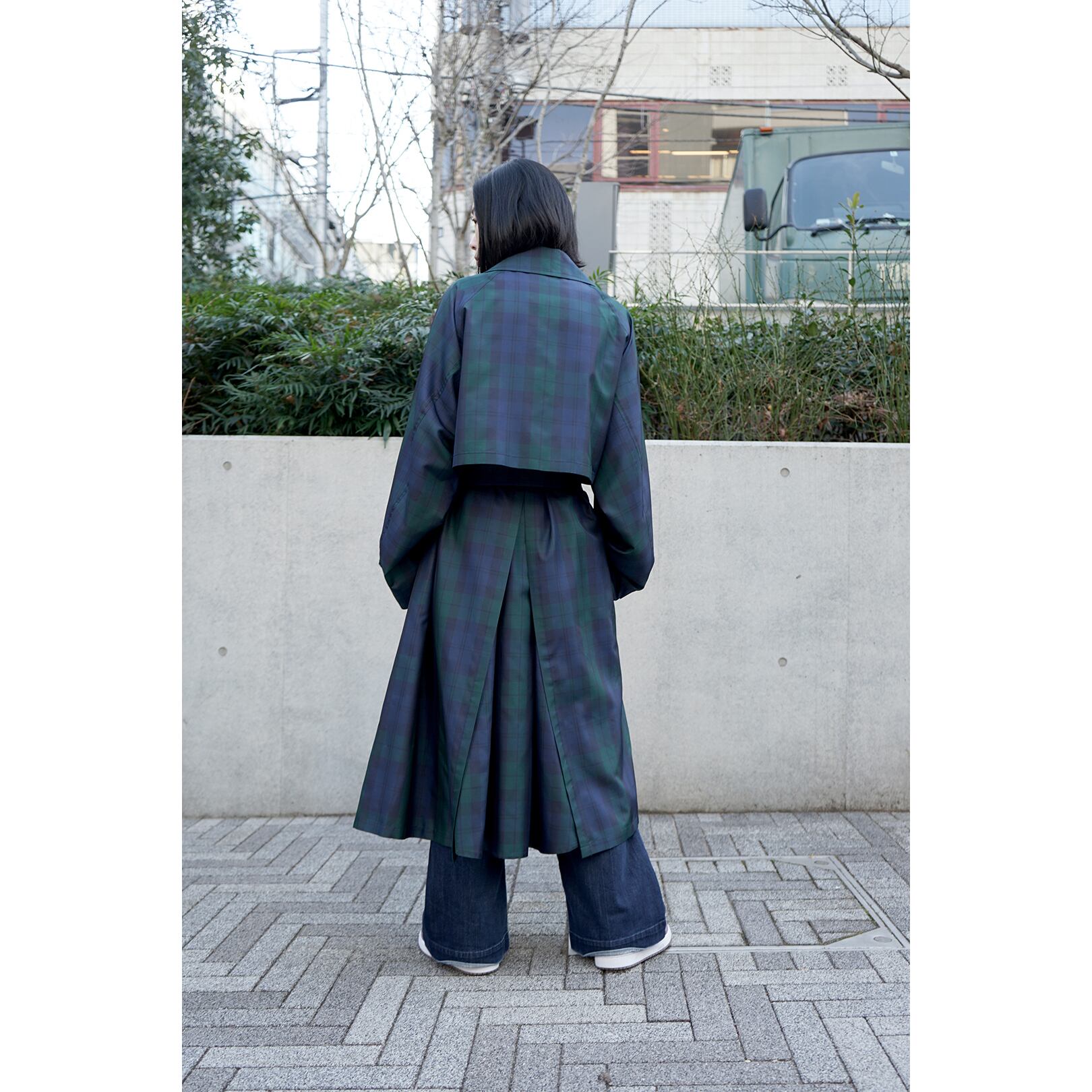 Blanc ym SILK BLACK WATCH WRAP TRENCH | angeloawards.com