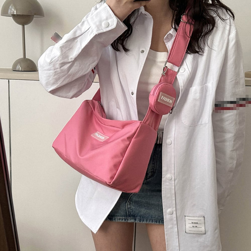 小銭入れ付き ショルダー バッグ レディース 通勤 通学 韓国 軽量 おしゃれ 大人 かわいい カジュアル ナイロン ワンショルダー 大人可愛い 大人女子