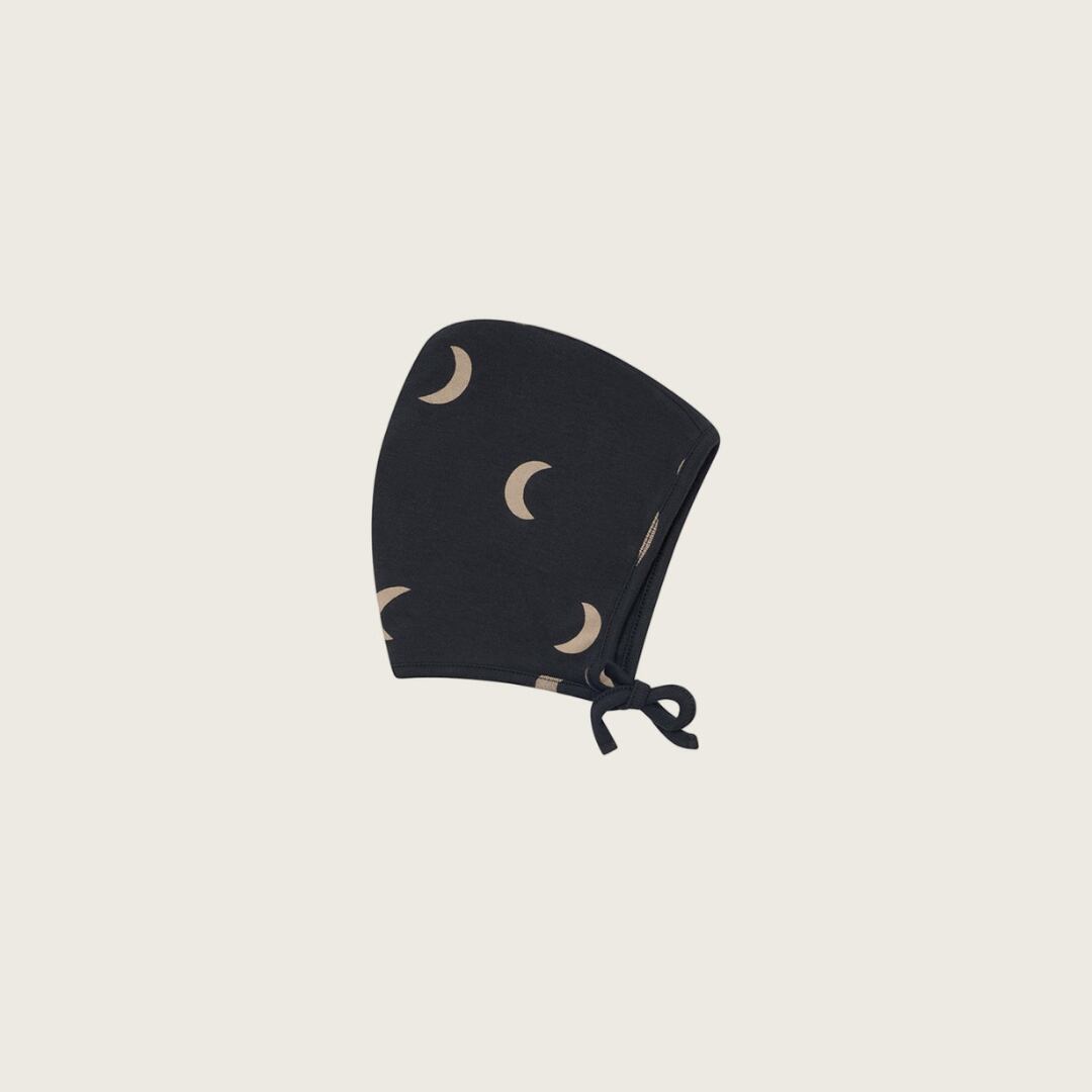 organic zoo / Charocal Midnight Pixie Bonnet