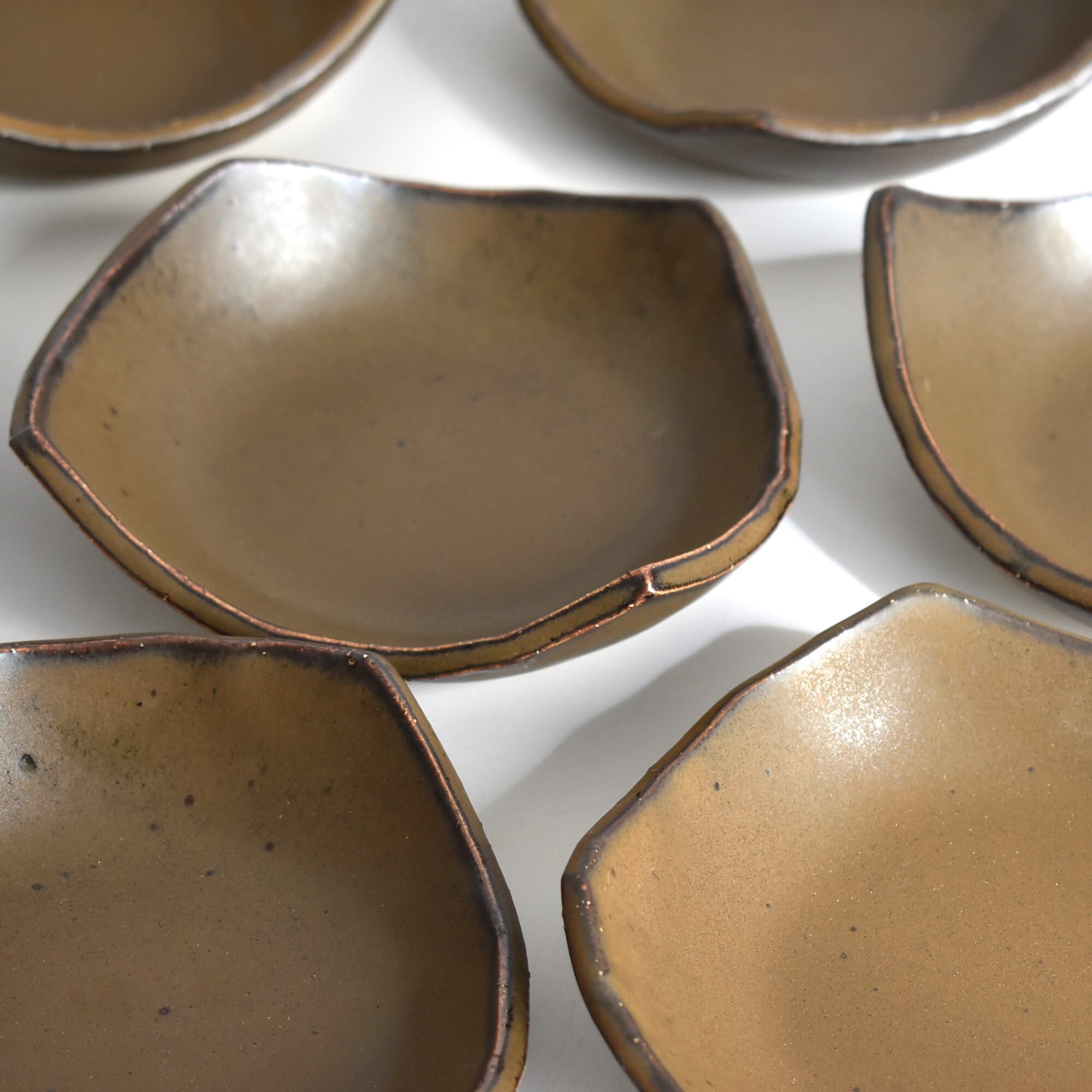  中皿小皿 楽天市場】【最大2000円OFFクーポン1/9 20:00〜1/16 1:59】花型中皿