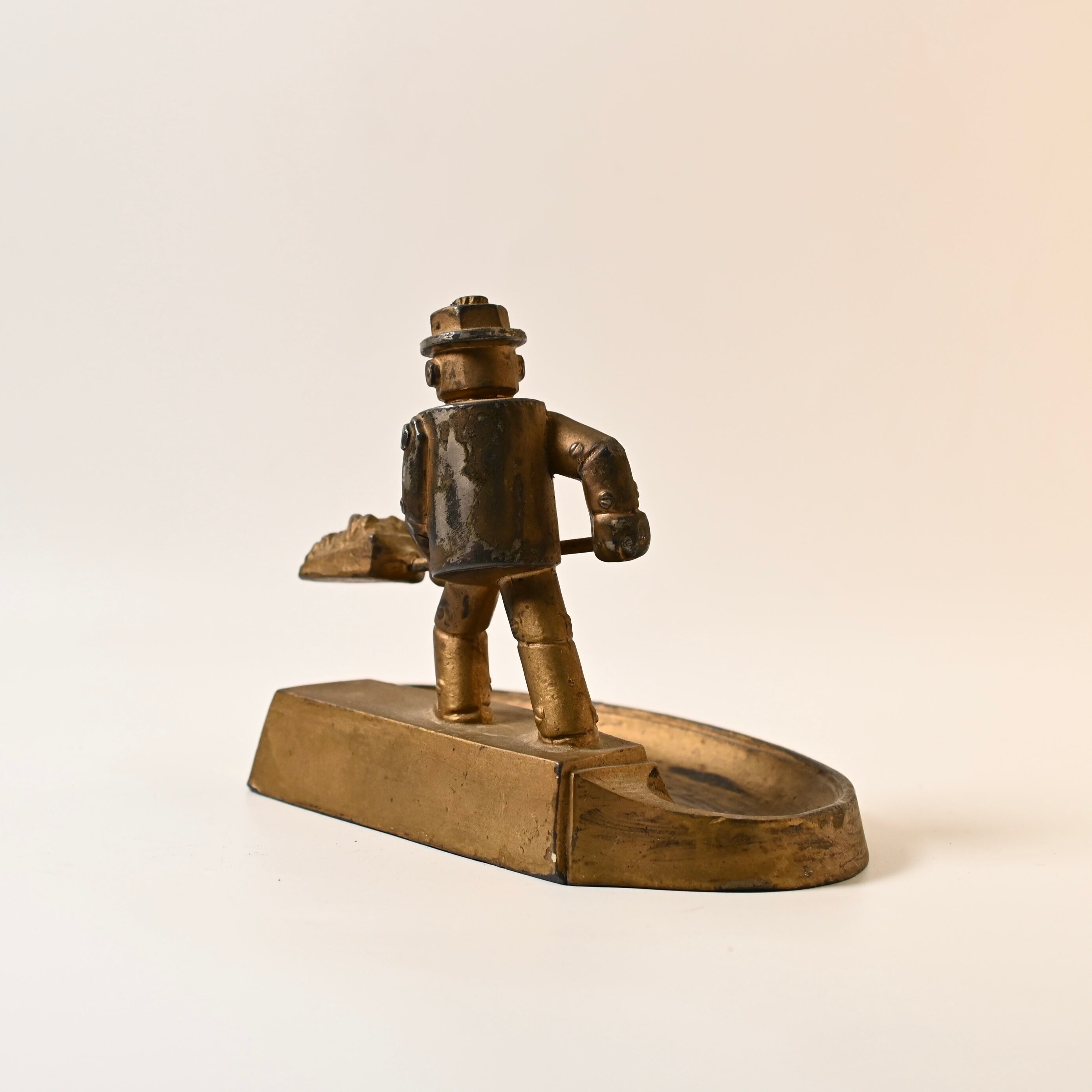 20's~ Vintage Iron Fireman Advertising Ashtray | Button Works