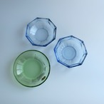 氷のようなガラスの器