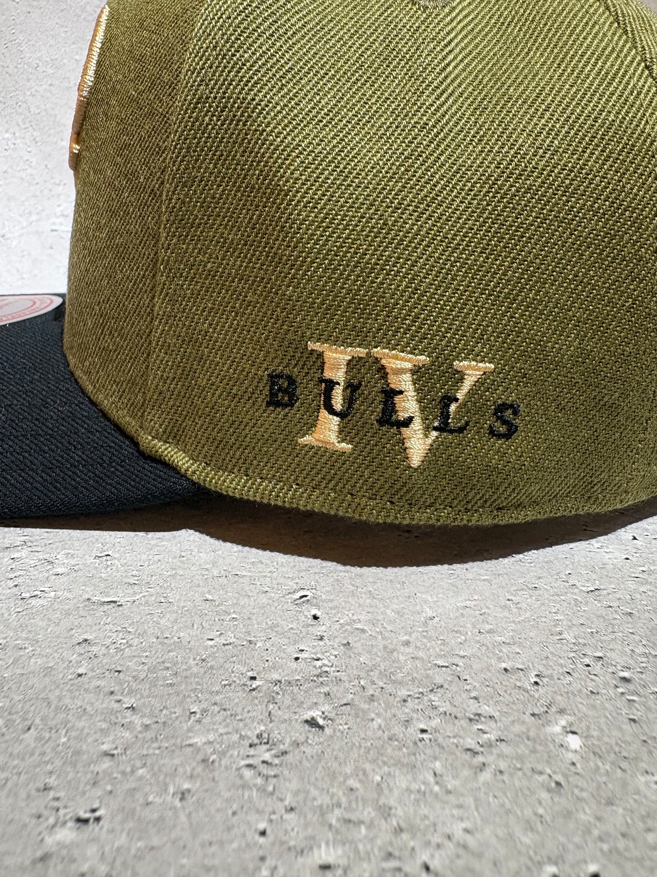 Mitchell＆Ness/ミッチェルアンドネス NBA シカゴ・ブルズ キャップ オリーブ