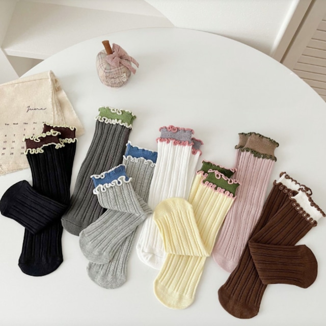 【即納】バイカラーのメロウハイソックス 全7種