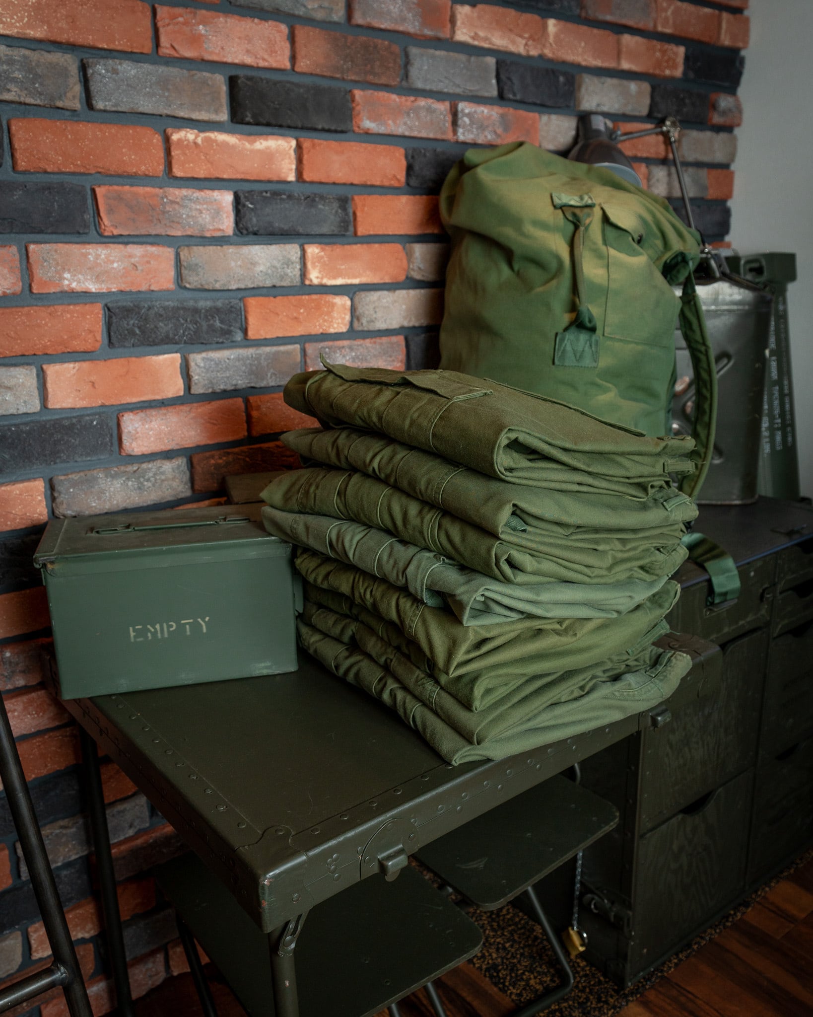 初期型 US ARMY M-65アルミジップ カーゴ パンツ Sミリタリー 極美品 M-65 M-S 68年 アルミジップ 初期型 カーゴパンツ 米軍実物