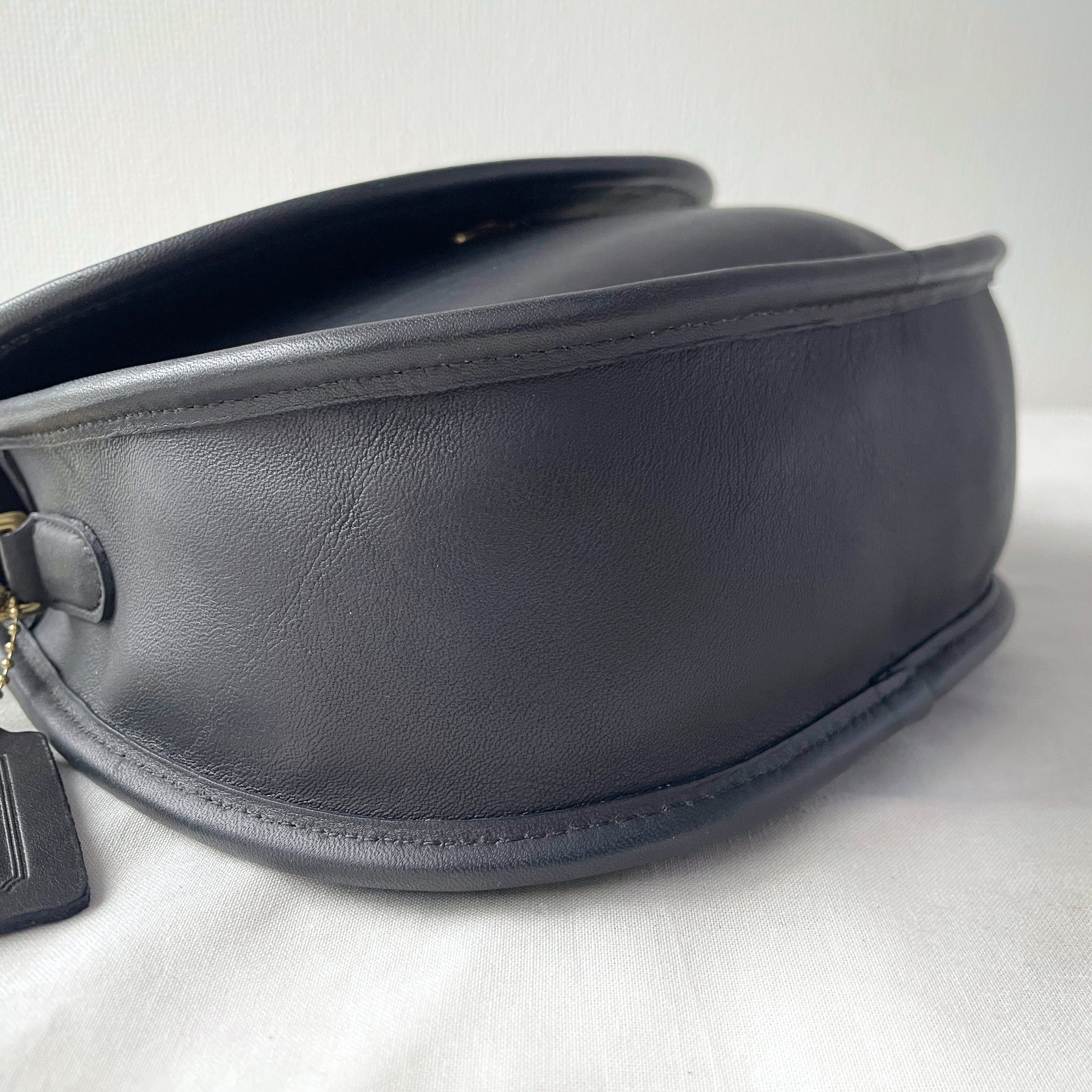 VERY RARE VINTAGE COACH (OLD COACH オールドコーチ ショルダー