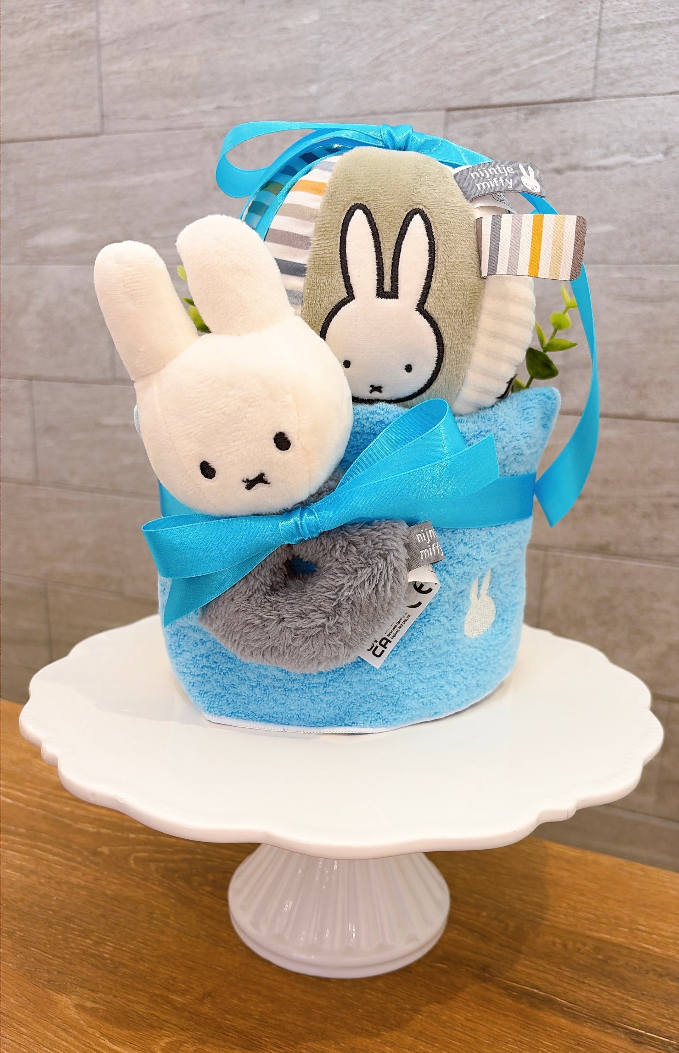 miffy ミッフィーminiおむつケーキ