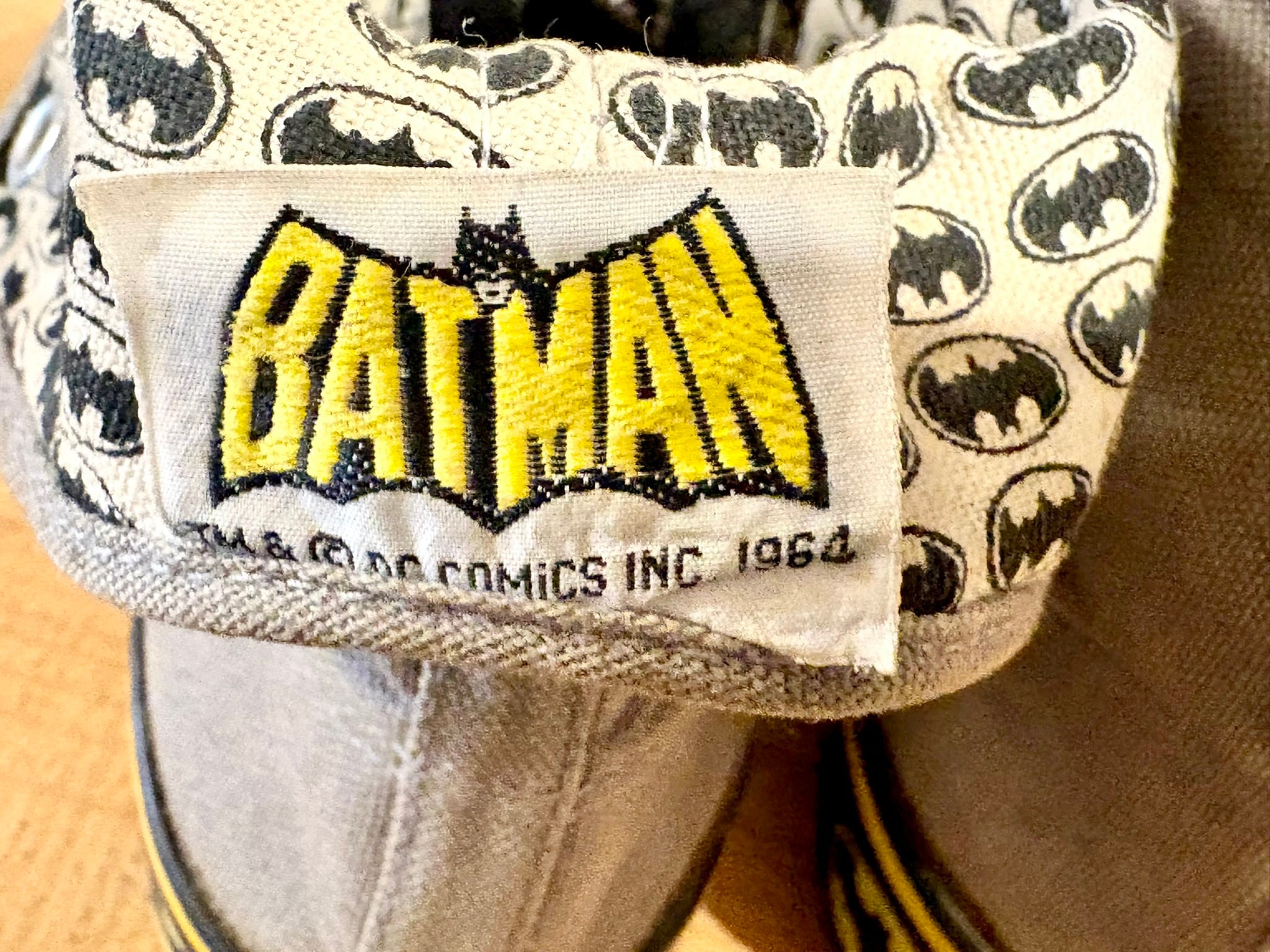 バットマン　限定プリント BATMAN（バットマン） Hi グレー/黒 8 26~26.5cm コミック Pier39
