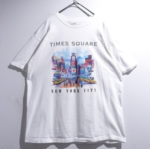“TIMES SQUARE” White Landscape Print Design T-shirt