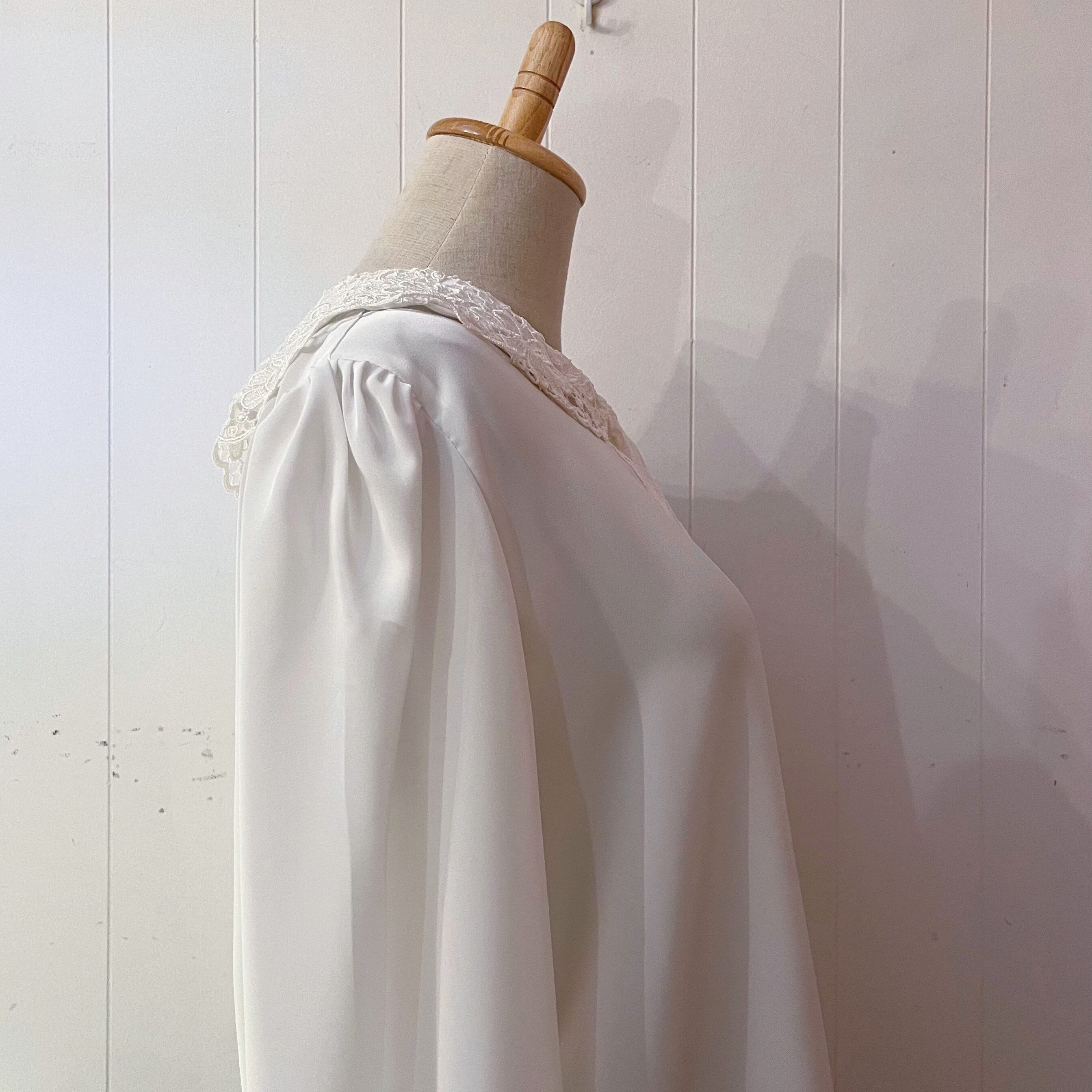 flower leaf lace white blouse