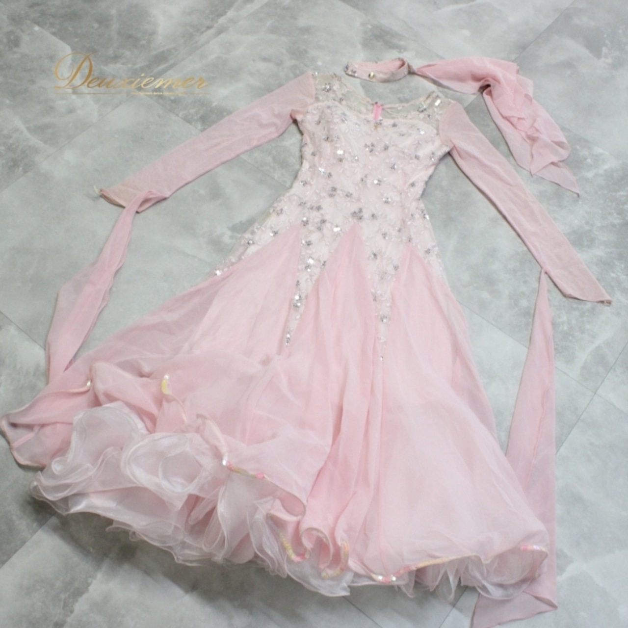 社交ダンス 衣装 スタンダード ドレス ワンピース パーティドレス prima boutique プリマブティック フロート スパンコール レース 長袖 ピンク系 華やか 上品 ふんわり シルエット 軽やか 花模様 ポリエステル Mサイズ おしゃれ フェスティバル カラオケ 結婚式 発表会 ダンス用品 エレガント レディース