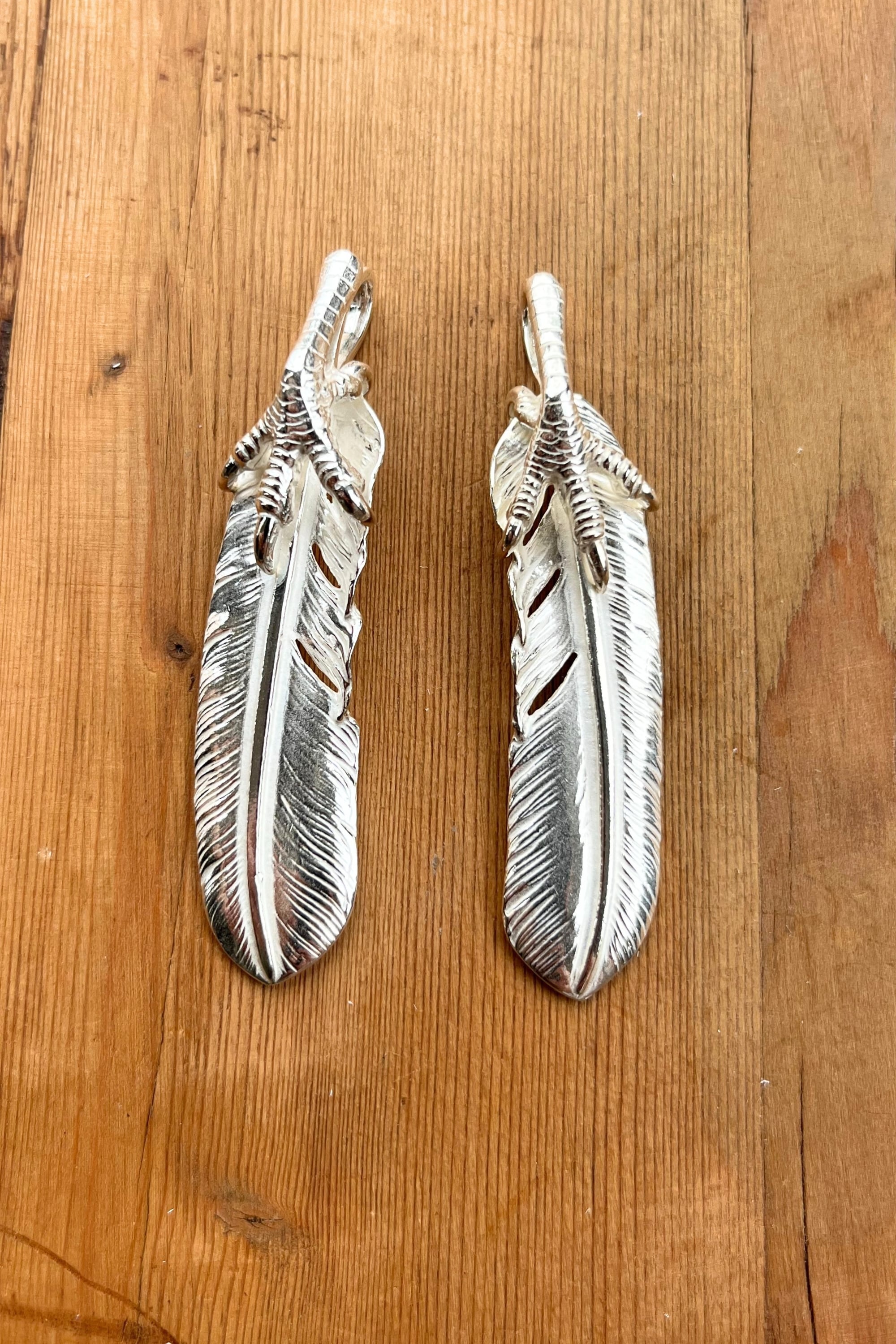 銀爪付き特大フェザー