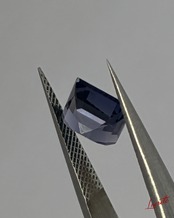Natural Iolite 1.0ct Loose Gemstone｜天然アイオライト 1.0ct ルース【LE-0060】
