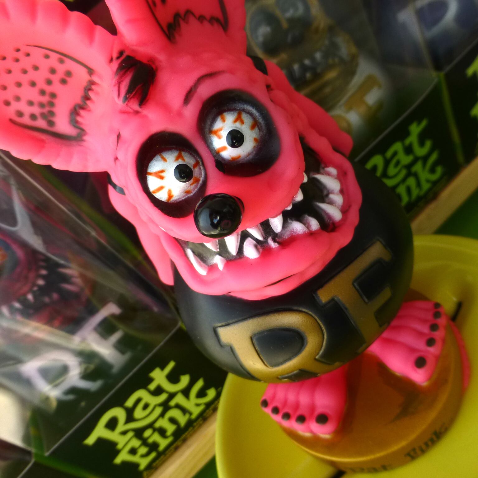 アメコミ RAT FINK R.F. HEAD ASHTRAY 楽天市場】FUNKO Wacky Wobbler RAT FINK オレンジ orange ラット