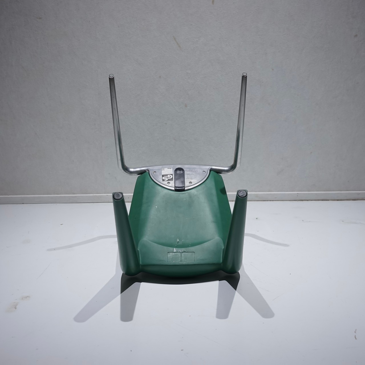 Vitra ヴィトラ Louis 20 ルイ20 ダイニングチェア アームレス チェア 椅子 グリーン デザイナーズ家具 モダン ミニマル ミッドセンチュリー