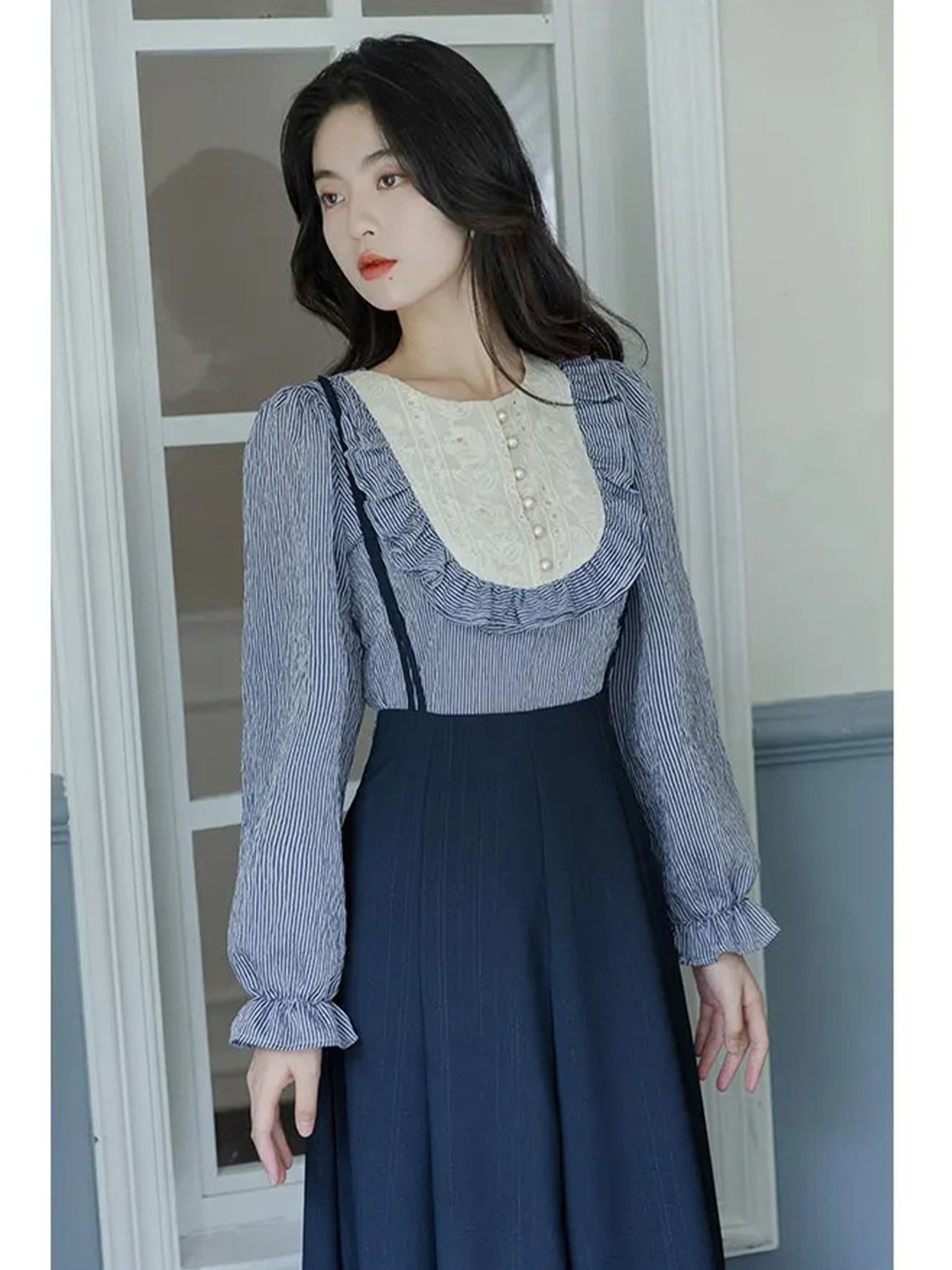 【0222】Elegant Skirt Stripes Long Sleeve 2 Piece Set