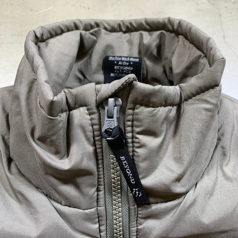 美品 BEYOND CLOTHING PCU Level7 XS