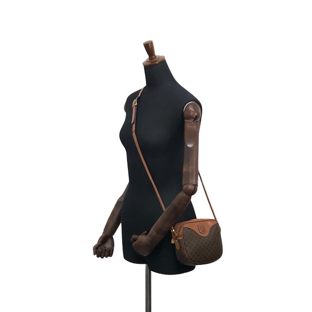 CELINE セリーヌ ショルダーバッグ ブラウン ブラゾン型押し PVC レザー vintage ヴィンテージ オールド ebzayc