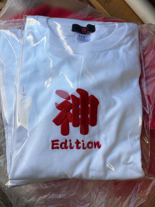 神editon刺繍ロンT