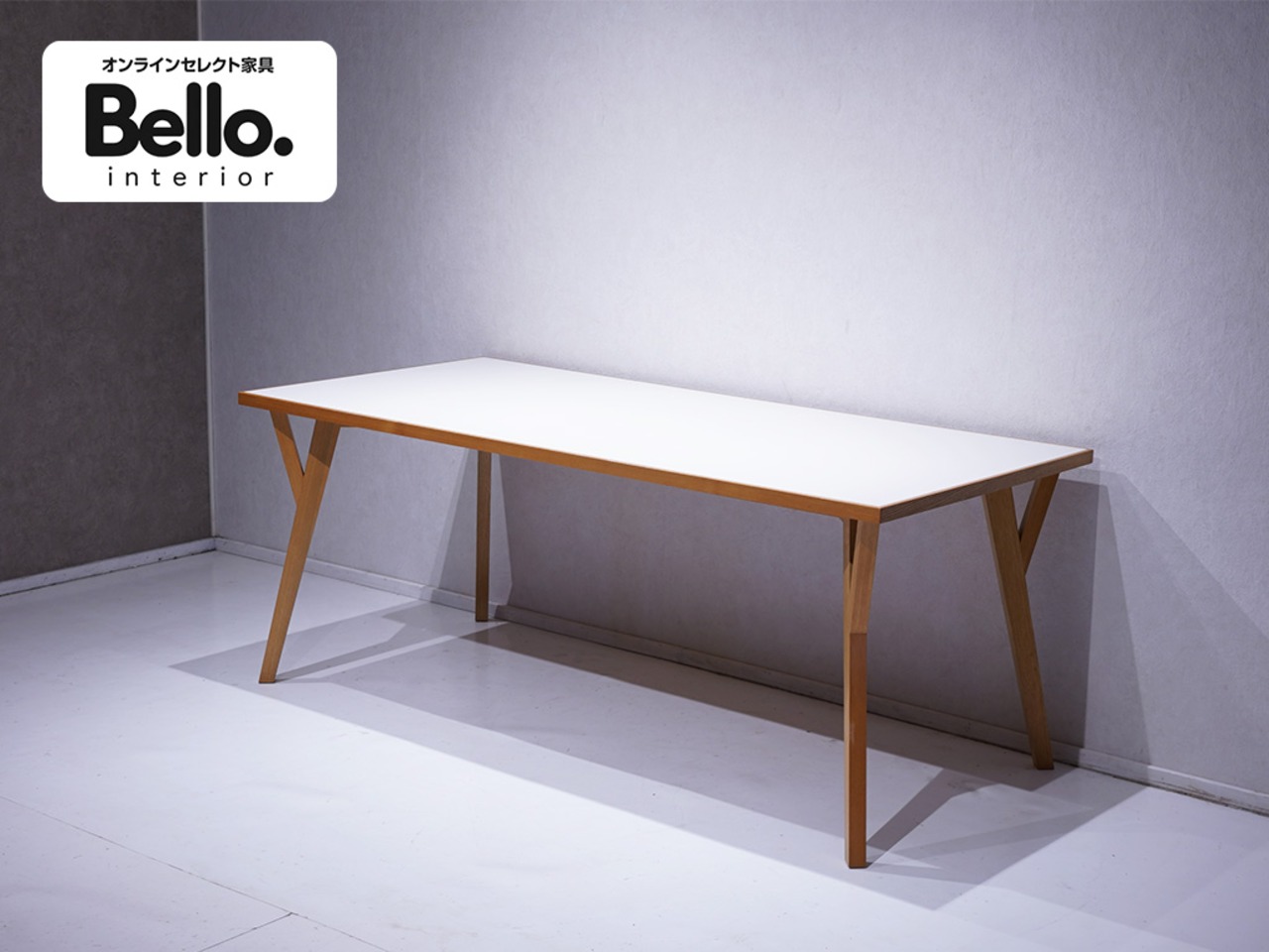 Anonymous Dining Table / 北欧 モダン ダイニングテーブル ナチュラル メラミントップ ホワイト テーブル / 関連:アクタス ウニコ イデー