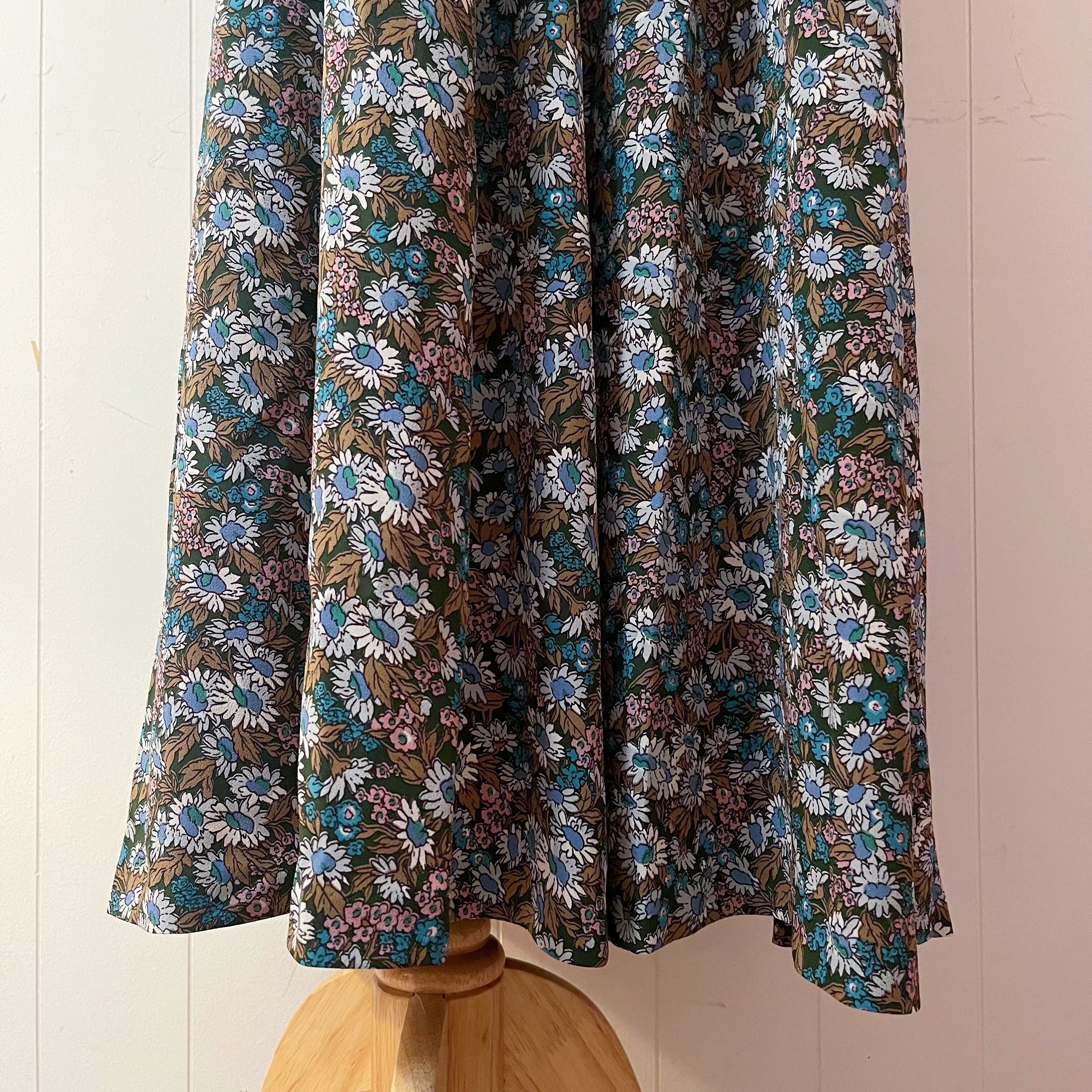 blue daisy round gather one-piece