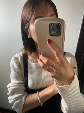 ラウンドツイストピアス