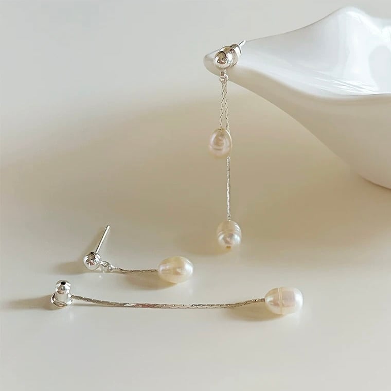 ニュアンスパール 2WAYロングチェーンピアス：676 | jmavie