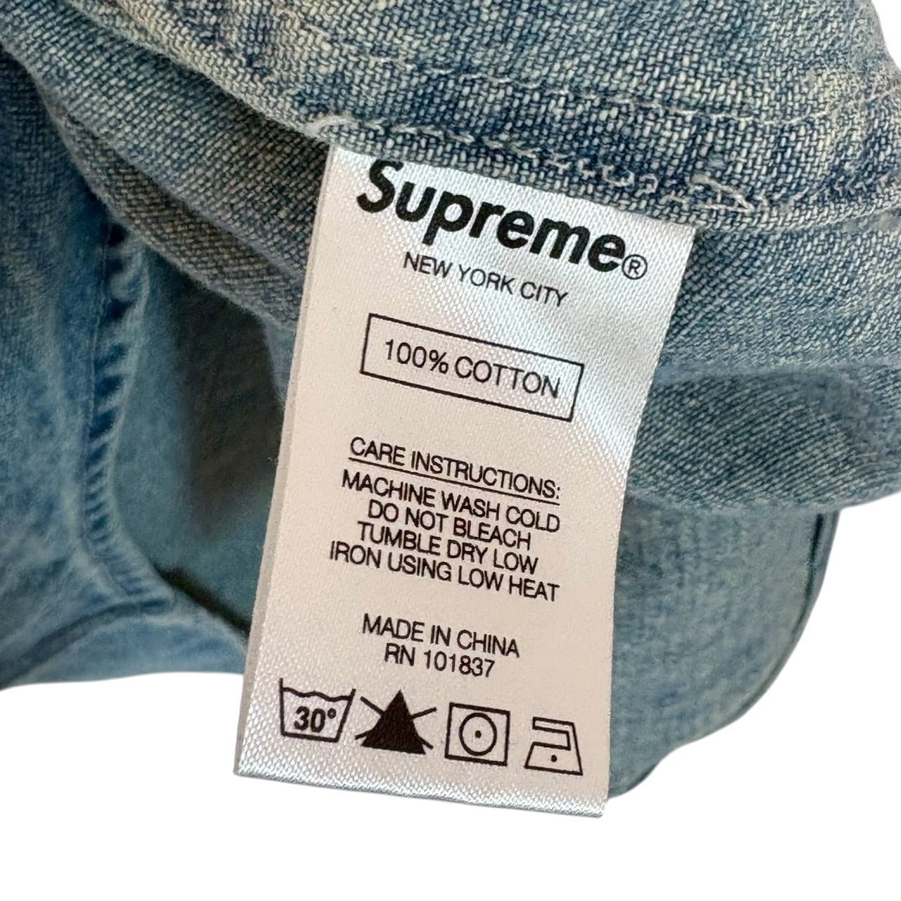 supreme シュプリーム 半袖シャツ M デニム 刺繍ロゴ ワンポイントロゴ
