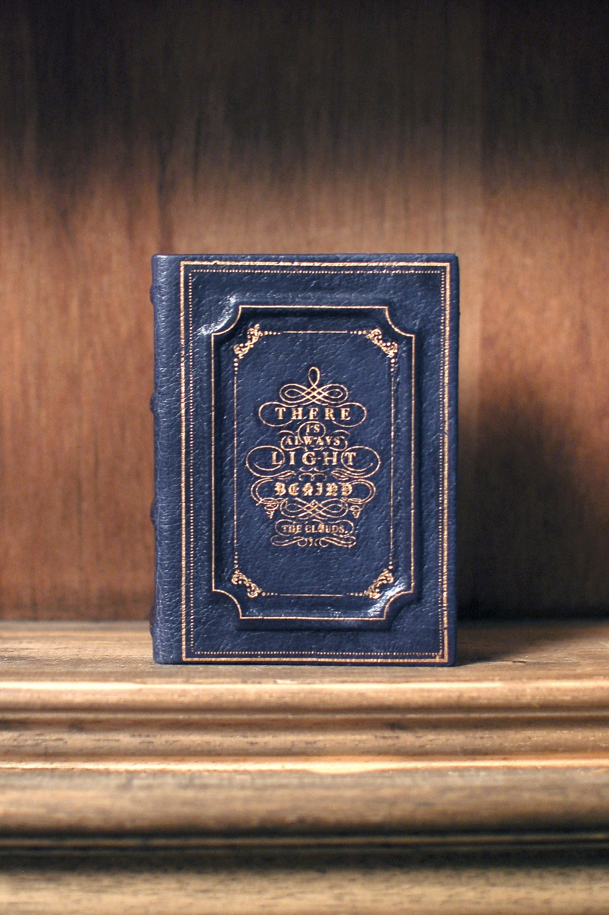 micro BOOK WALLET [ NAVY ] | yodahidemi [ATELIER]