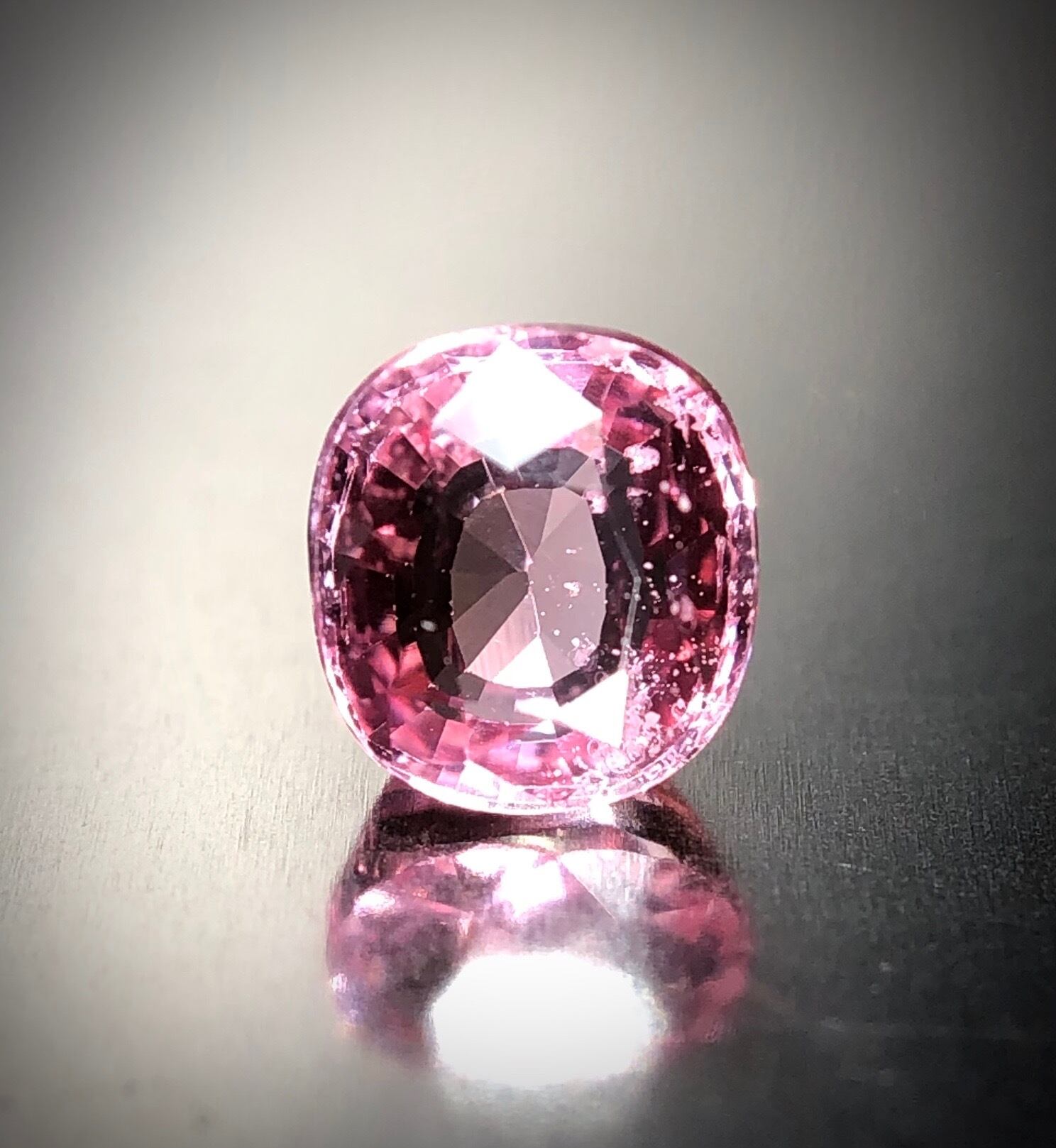たれる 繊細にきらめく 睡蓮色 0 ct 天然 パパラチァサファイアの通販 By Frederick S Gems ラクマ まれな Www Northstarrunning Com