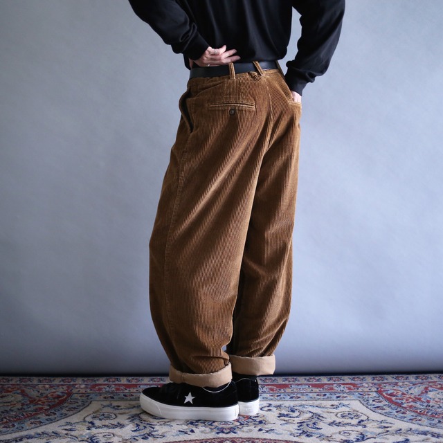 "OLD GAP" 2-tuck tapered silhouette brown wide corduroy pants