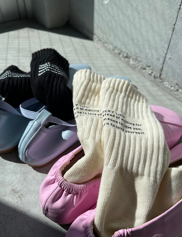 【23ss】Lettering Socks_2colors