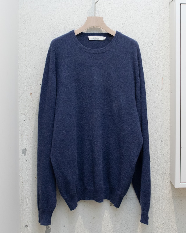100% cashmere crew neck knit / From EUROPE