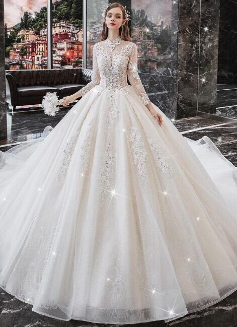 高品質！ ウエディングドレス ロングトレーン 繊細レース エレガント  