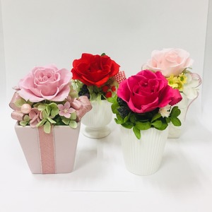 【母の月限定】プリザーブドフラワー一輪(大)P1