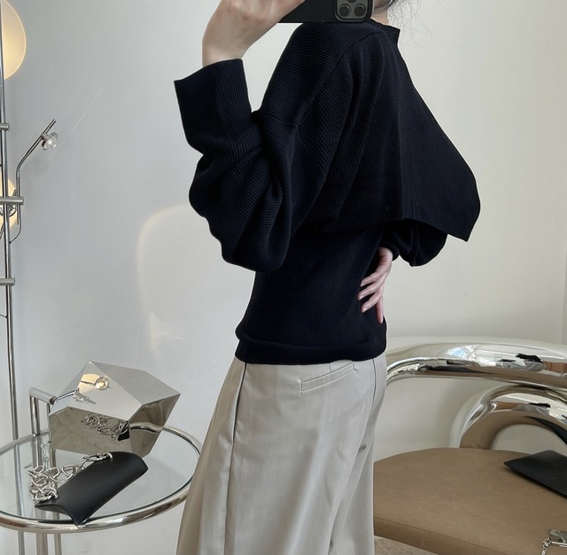 トップス ニットソー  カーディガン ミニ  ミニ丈 袖なし  袖あり  ノースリーブ  長袖 ラウンドネック  襟なし 前開き  伸縮性 ニット 2点セット  ツーピース  お得 かわいい  大人可愛い  大人  おしゃれ  お洒落  大人女子  個性的  存在感  抜け感 無地 春  夏  秋  ロングシーズン 20代  30代  40代  レディース  女性用 デート  お出かけ  女子会  レストラン  ランチ ショッピング 着回し  普段使い  重ね着  モテ ブラック  アプリコット