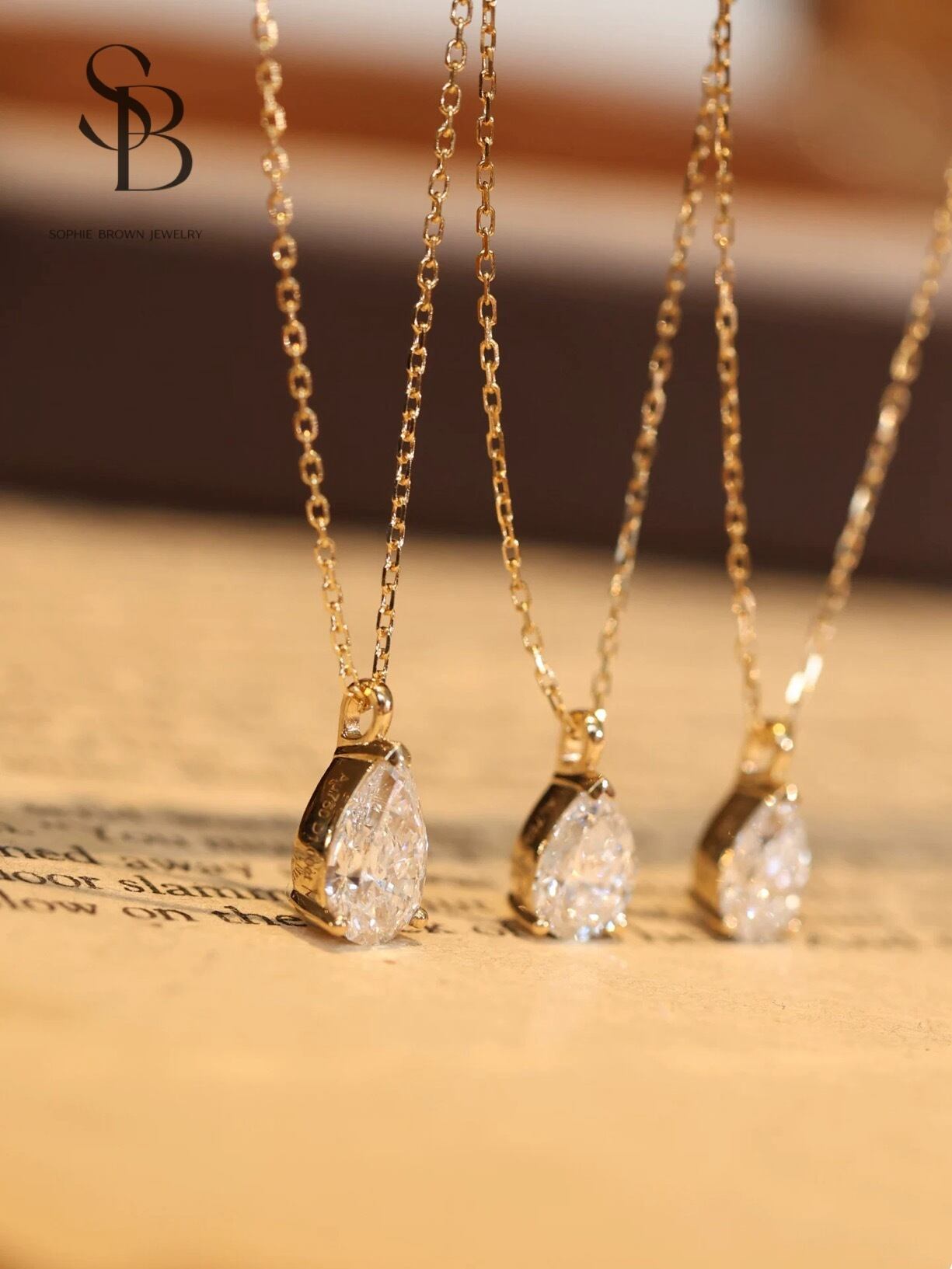 ラボグロウンダイヤモンド ペアシェイプ 0.5/0.7/1ct 18金 ゴージャス