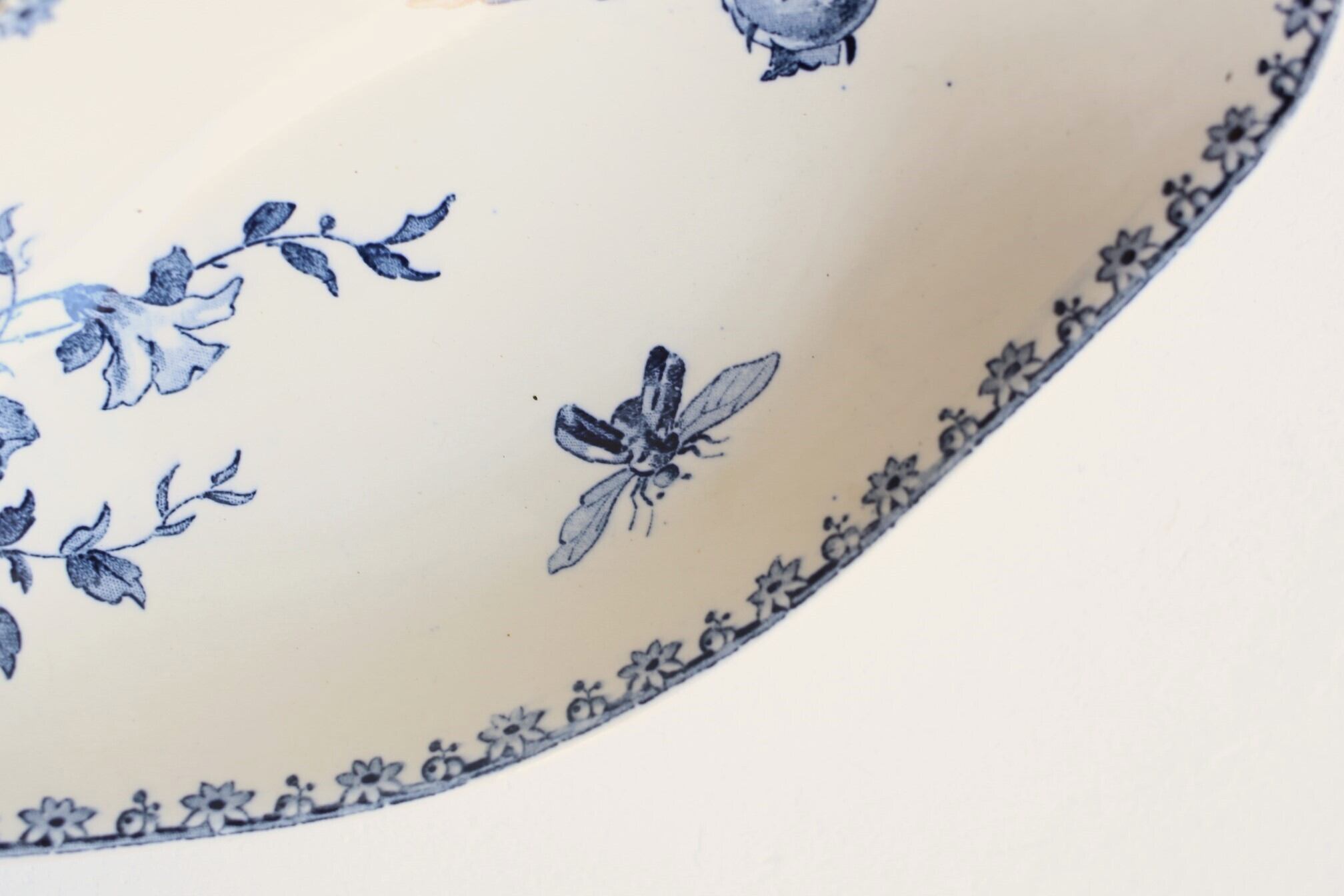 フランス アンティーク SARREGUEMINES サルグミンヌ ラヴィエ 『FAVORI