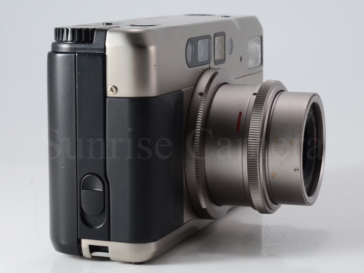 完動美品 コンタックス CONTAX TVS II (DATA BACK) CONTAX TVS II / Carl Zeiss Vario Sonnar T* 28-56mm F3.5-6.5 DATA